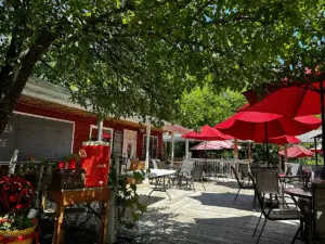 Red Schoolhouse Wines